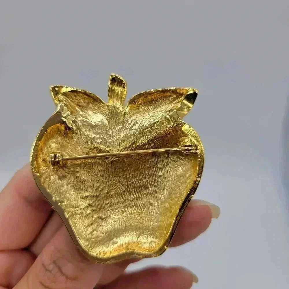 Vintage Red Apple Sweet Plated Gold Enamel & Rhinestone Brooch Lovely - Picture 4 of 9